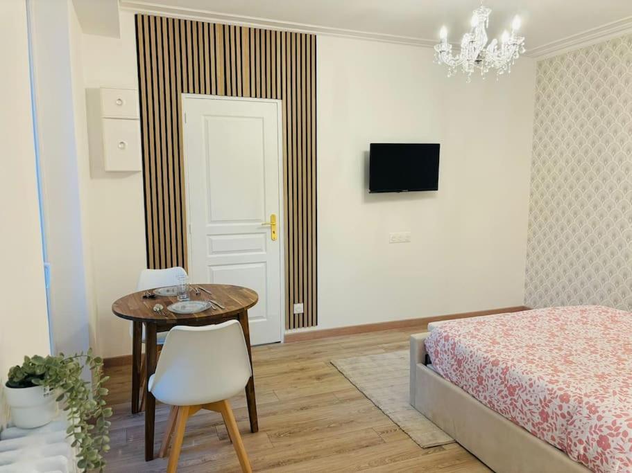 Le Royal, Proche Paris & Disney Noisy-le-Grand ภายนอก รูปภาพ